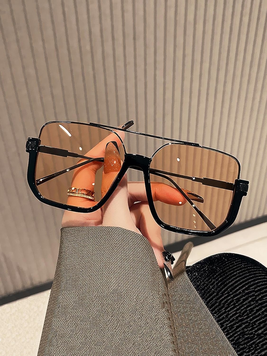 CZTICLE® Retro Oversized Aviator Sunglasses for Women Men Square Double Bridge Pilot Sun Glasses 70s Trendy Shades