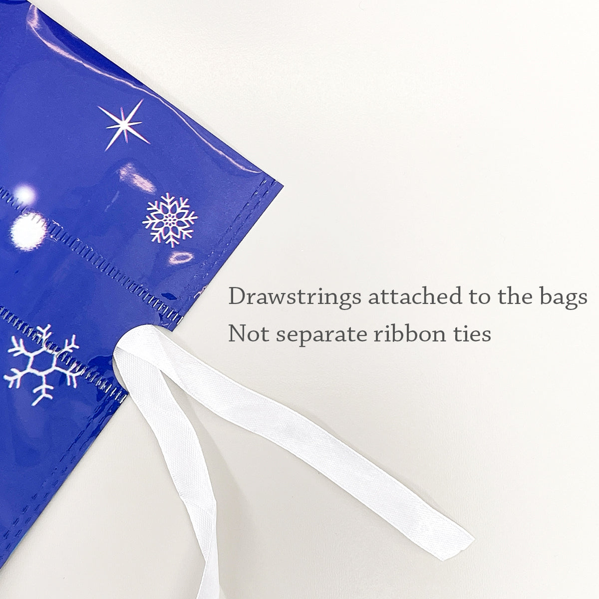CZTICLE® Aluminum Foil Christmas Holiday Drawstring Gift Bags for Party Favors, Goodie Bag, Treats, Gift Wrap, Parties