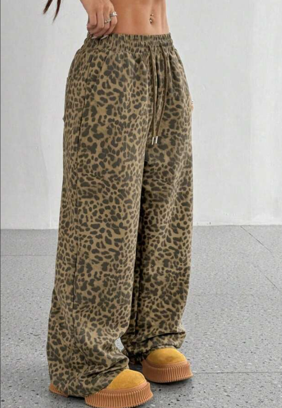 SFRCORD® Women's Leopard Print Loose Straight Leg Casual Trousers, High-End Slimming