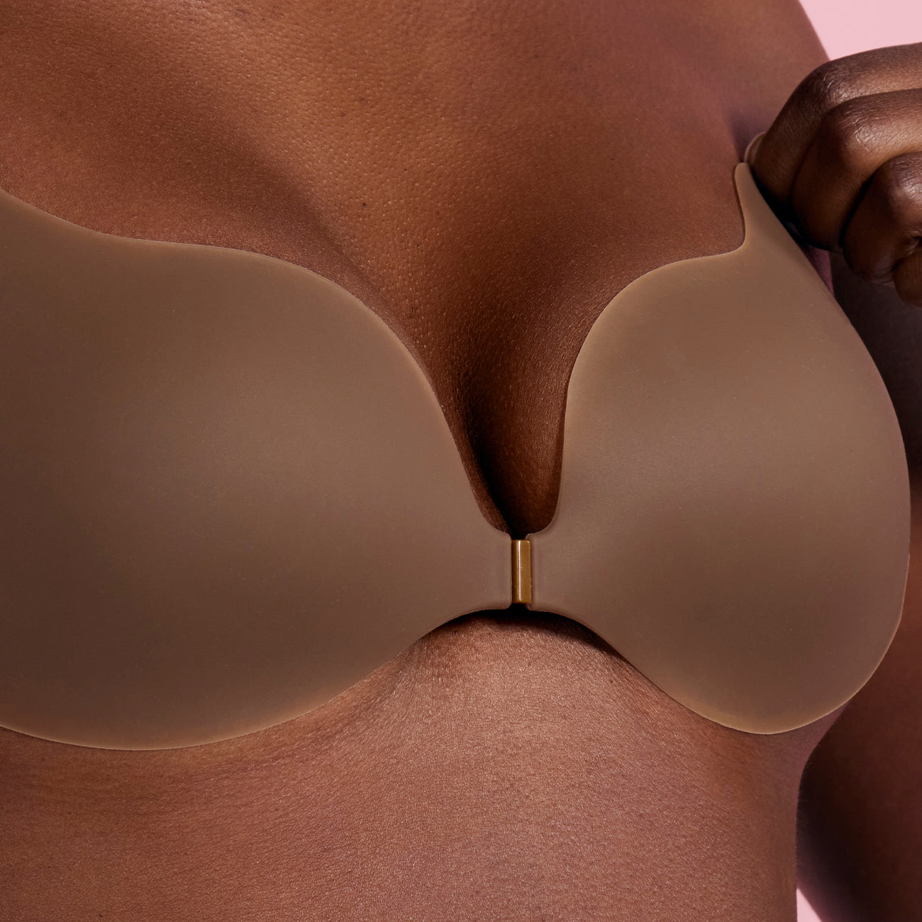 CZTICLE® cleavage bra