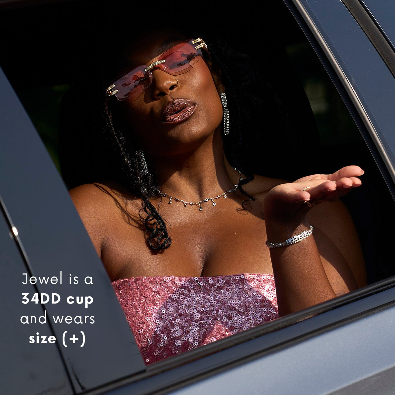 CZTICLE® cleavage bra