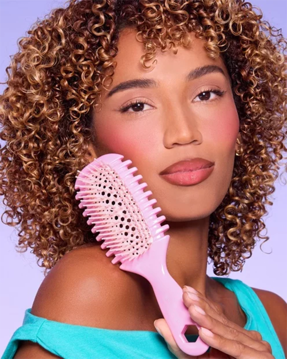 CILIFER® Curl Brush -Designed for wavy, curly, and coily hair.