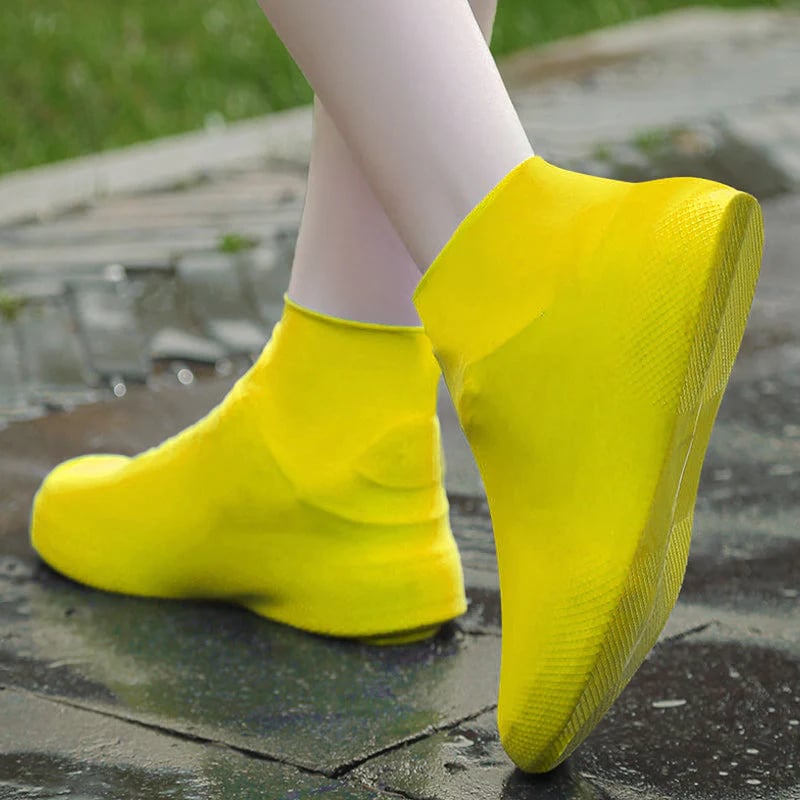 Waterproof Rain Shoe Cover – Non-slip sole & easy on/off – Reusable.
