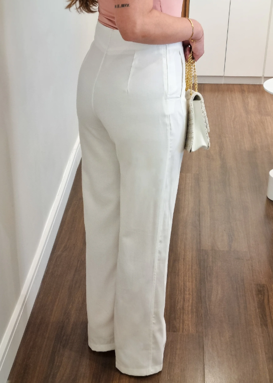 SFRCORD® Solid attractive high rise pant（white）.
