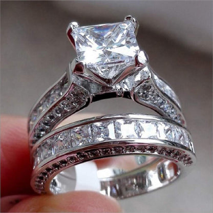 CILIFER® 2-in-1 Womens Vintage Princess Cut Topaz Cz 10KT White Gold Filled White Diamond Silver Engagement Wedding Band Ring Set Size6-10 (US Code 8)