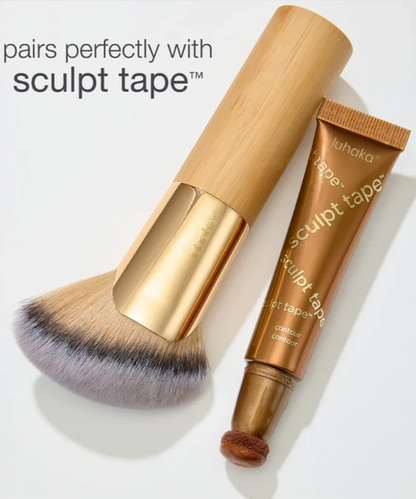LUHAKA®  contour+sculpting cheek brush