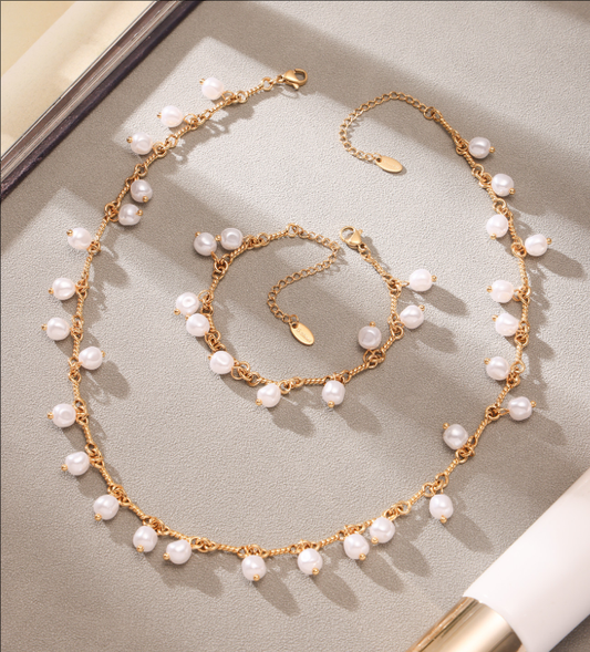 CZTICLE® Pearl necklace