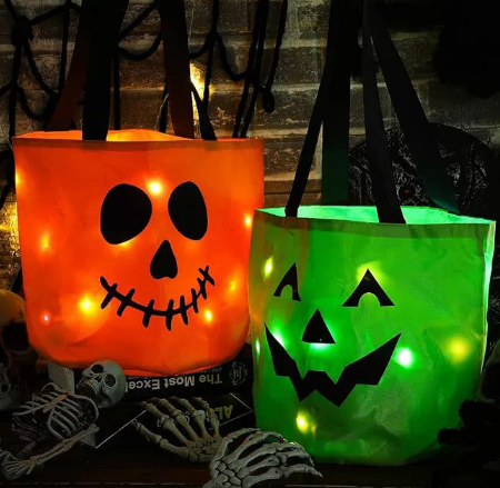 CZTICLE® 3/4 Pcs Halloween Candy Bucket with LED Lights Trick orTreat Bags Pumpkin Candy Bags Reusable Tote Bags forStudents Adults,Night Light Bags for Home Garden lawnDecorations,Halloween Birthday christmas Party FavorSupplies
